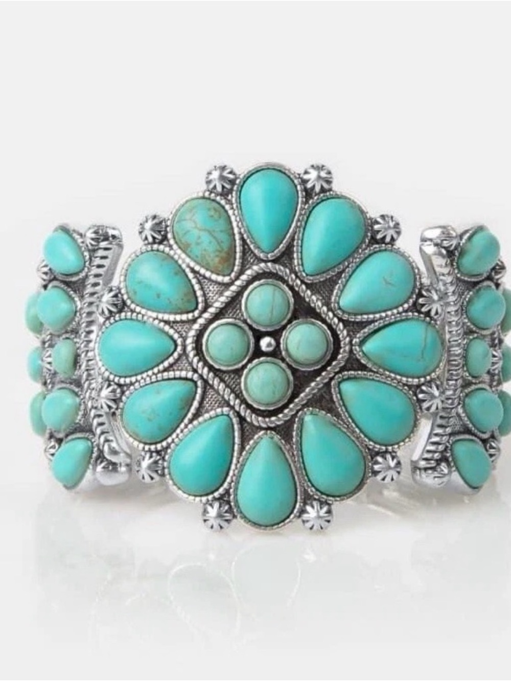 Plunder Design Hazel Grace Silver Turquoise Color Bead Stretch Bracelet NWOT